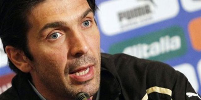 Buffon: Kami Merindukan Cassano Dan Rossi