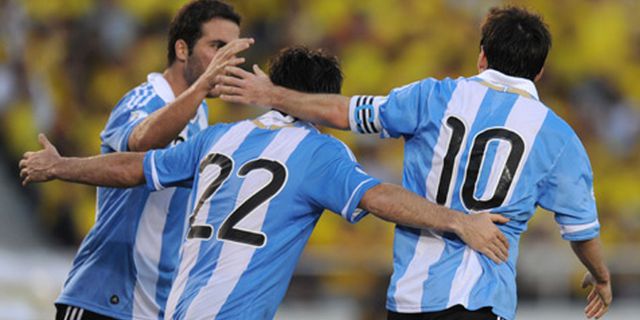 Review: Messi Antar Argentina Bawa Pulang 3 Poin Review: Messi Antar Argentina Bawa Pulang 3 Poin