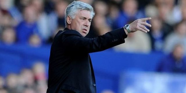 PSG: Tak Ada Tawaran Untuk Ancelotti