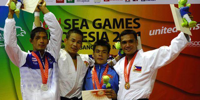 Judo: Peter Taslim Persembahkan Medali Emas Judo: Peter Taslim Persembahkan Medali Emas