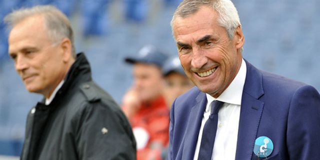 Edy Reja Tertawakan Taktik Juve Milik Conte Edy Reja Tertawakan Taktik Juve Milik Conte