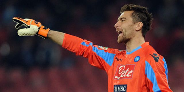 De Sanctis: Nasib Napoli di Tangan Sendiri De Sanctis: Nasib Napoli di Tangan Sendiri