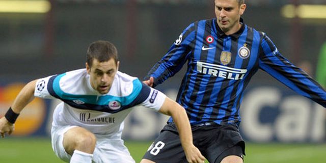 Pardew Ingin Datangkan Cole ke St James Park Pardew Ingin Datangkan Cole ke St James Park