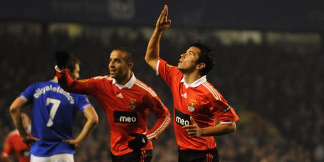 Presiden Villarreal Bantah Rumor Transfer Saviola