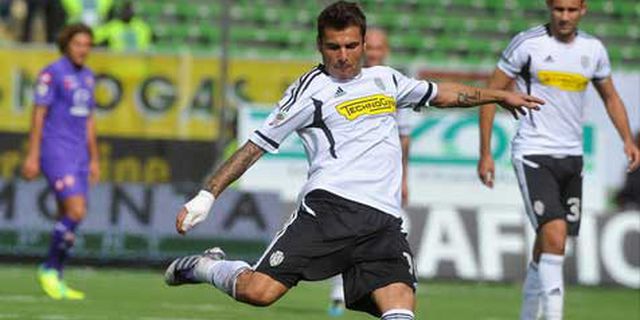 Mutu: Saya Bisa Saja Menangkan Ballon d'Or