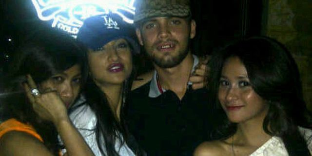 Diego Michiels Dugem Bareng Rahma Azhari dkk Diego Michiels Dugem Bareng Rahma Azhari dkk