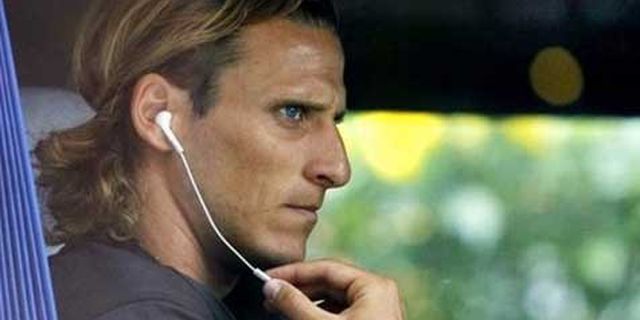 Inter: Forlan Sudah Hampir Sembuh Inter: Forlan Sudah Hampir Sembuh