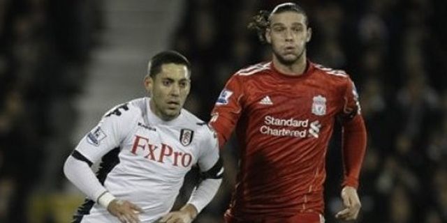Review: Dempsey Hentikan Ambisi 10 Pemain Reds