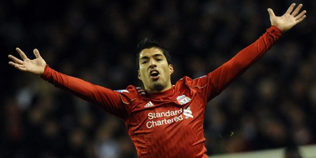 Review: Suarez Bawa Liverpool Jungkalkan QPR Review: Suarez Bawa Liverpool Jungkalkan QPR