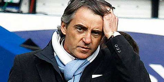 Mancini: Saya Tak Tahu Apa Ucapan Cole Mancini: Saya Tak Tahu Apa Ucapan Cole