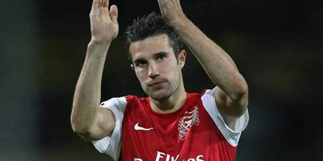 Wenger Tak Menduga RVP Bakal Jadi Kapten Wenger Tak Menduga RVP Bakal Jadi Kapten