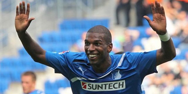 Babel: Suarez Sudah Menjadi Legenda di Anfield