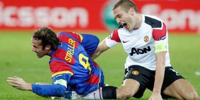 Vidic Segera Jalani Operasi Vidic Segera Jalani Operasi