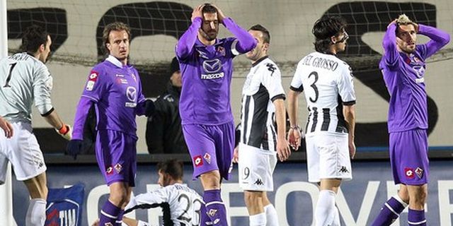 Review: Derby Tuscan Berakhir Tanpa Gol