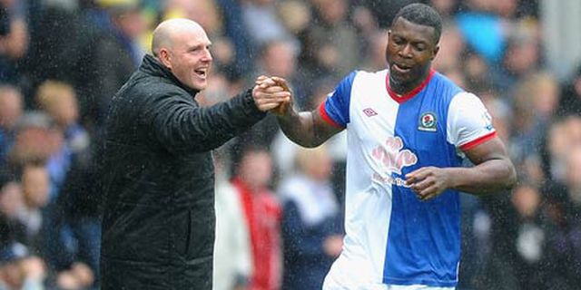 Dalglish: Liverpool Wajib Matikan Yakubu Dalglish: Liverpool Wajib Matikan Yakubu