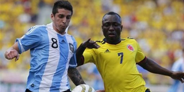 Jose Sosa Calon Pembelian Pertama Simeone Jose Sosa Calon Pembelian Pertama Simeone