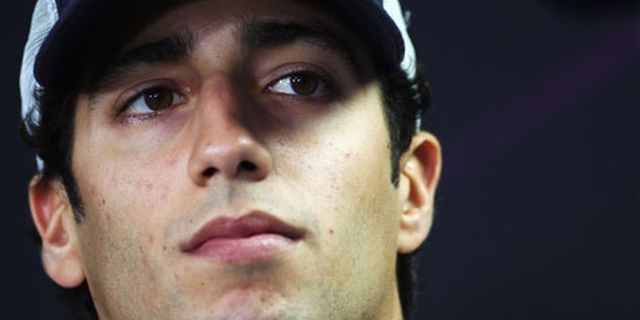 Ricciardo Bertekad Lebih Agresif Ricciardo Bertekad Lebih Agresif