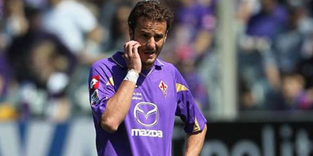Para Personel Genoa Terus Rayu Gilardino