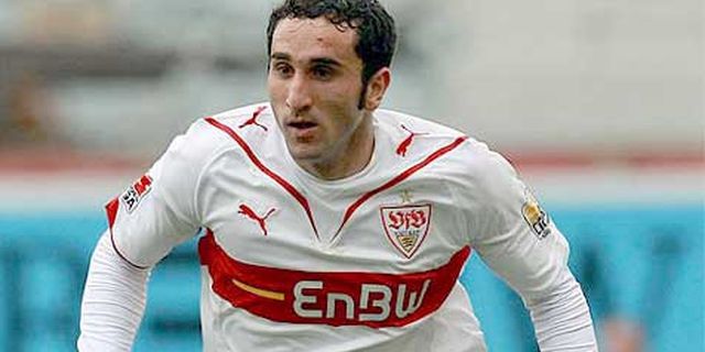 Molinaro Takkan Tolak Tawaran Milan Molinaro Takkan Tolak Tawaran Milan