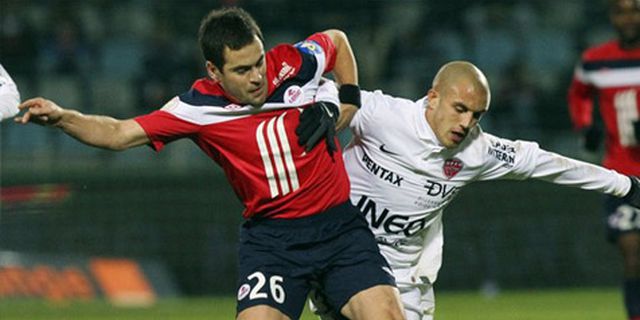 Joe Cole: Chelsea Keliru Pecat Mourinho Joe Cole: Chelsea Keliru Pecat Mourinho