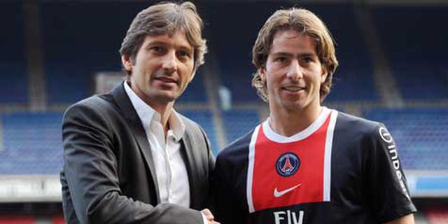 PSG Resmi Perkenalkan Maxwell PSG Resmi Perkenalkan Maxwell