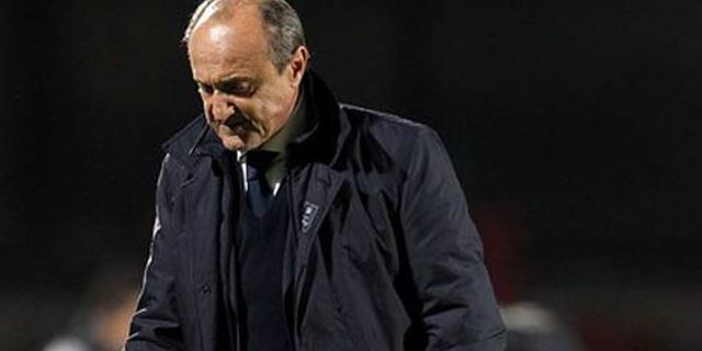 Fiorentina Diamuk Fans, Delio Rossi Mengaku Salah