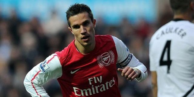 Van Persie: Arsenal Masih Kehilangan Fabregas dan Nasri Van Persie: Arsenal Masih Kehilangan Fabregas dan Nasri