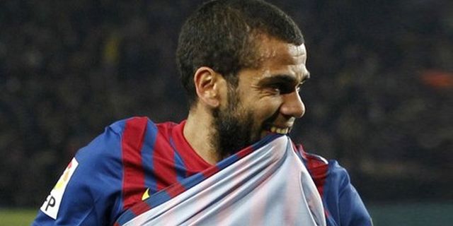 Dani Alves: Real Madrid Tidak Fair Play! Dani Alves: Real Madrid Tidak Fair Play!