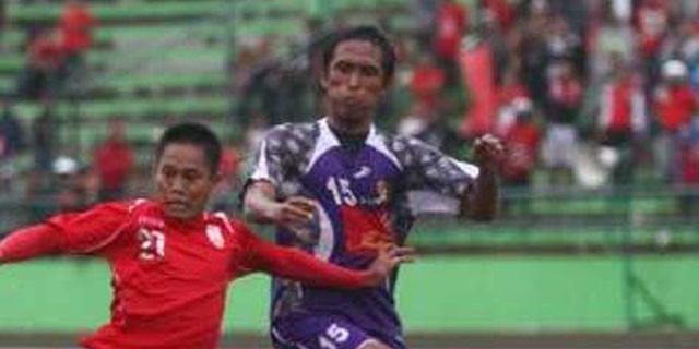 Review DU: Persik Tertahan di Kediri Review DU: Persik Tertahan di Kediri
