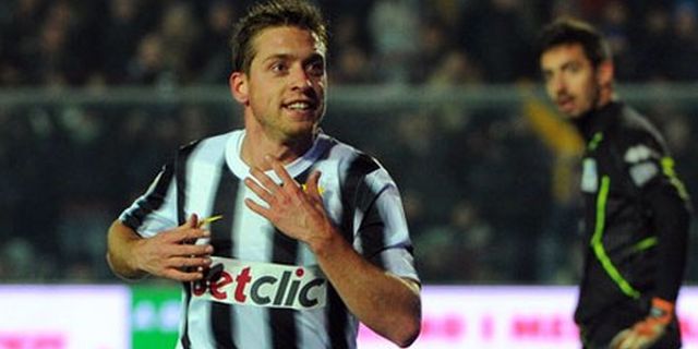 Conte Sanjung Kualitas Yang Dimiliki Giaccherini