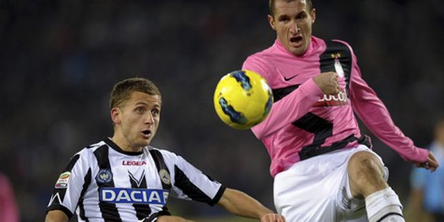 Chiellini: Bianconeri Sudah Melebihi Ekspektasi Chiellini: Bianconeri Sudah Melebihi Ekspektasi