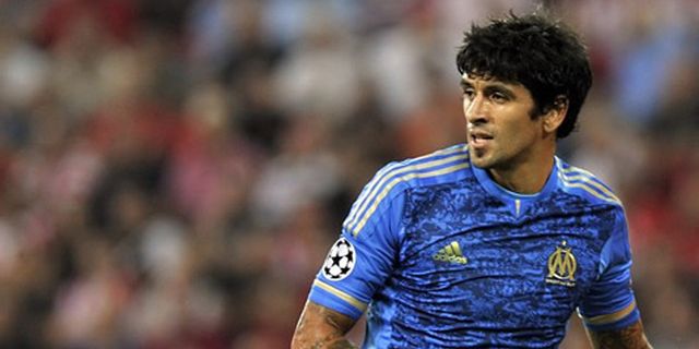 Resmi: Lucho Gonzalez Balik ke Porto Resmi: Lucho Gonzalez Balik ke Porto