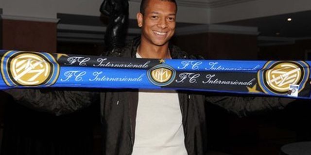 Ranieri: Guarin Adalah Pemain Yang Saya Butuhkan Ranieri: Guarin Adalah Pemain Yang Saya Butuhkan