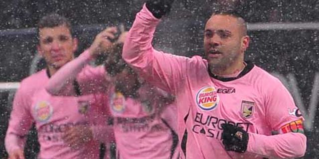 Review: 8 Gol Tercipta, Palermo Tahan Imbang Inter