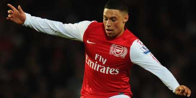 Chamberlain Diragukan Tampil Lawan Blackburn Chamberlain Diragukan Tampil Lawan Blackburn
