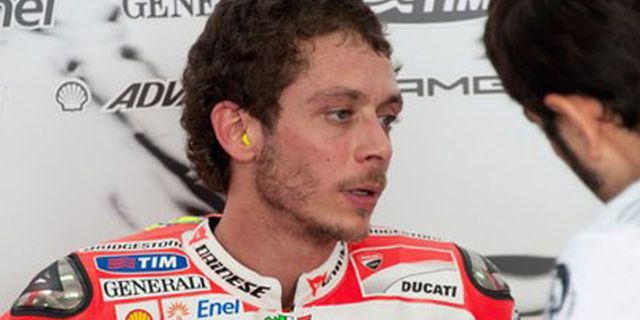 Setelah Hayden, Rossi Giliran Dioperasi Setelah Hayden, Rossi Giliran Dioperasi