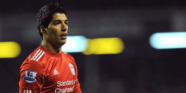 Suarez Siap Hadapi Teror Old Trafford Suarez Siap Hadapi Teror Old Trafford