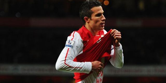 Van Persie, Calon Pemicu 'Perang' Barca-Madrid Van Persie, Calon Pemicu 'Perang' Barca-Madrid
