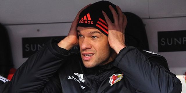 Leverkusen Jamu Barcelona Tanpa Ballack