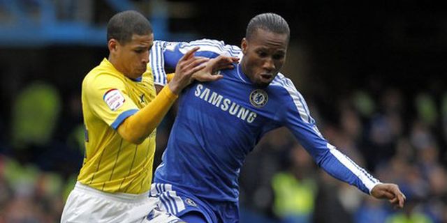 Drogba Ingin Semusim Lagi di Chelsea Drogba Ingin Semusim Lagi di Chelsea