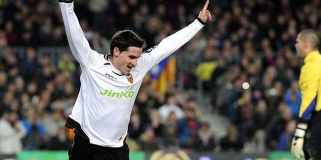 Pelatih Valencia: Barca Superior, Kami Inferior Pelatih Valencia: Barca Superior, Kami Inferior