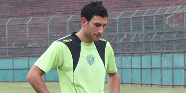 Tenaga Barisic Sudah Tak Dibutuhkan Persebaya Tenaga Barisic Sudah Tak Dibutuhkan Persebaya