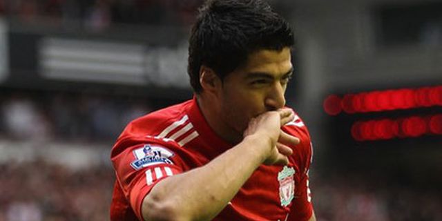 PSG Bakal Tawar Luis Suarez 35 juta Poundsterling PSG Bakal Tawar Luis Suarez 35 juta Poundsterling