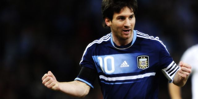 Veron: Messi Terlahir Sebagai Pemimpin! Veron: Messi Terlahir Sebagai Pemimpin!