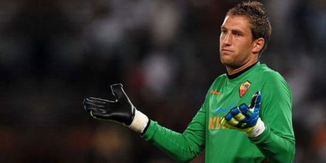 Stekelenburg Inginkan Balas Dendam Atas Lazio Stekelenburg Inginkan Balas Dendam Atas Lazio