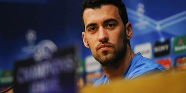 Busquets: Fokus ke Lapangan Saja, Barca! Busquets: Fokus ke Lapangan Saja, Barca!