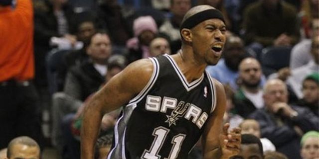 Guard Spurs, T.J Ford Putuskan Pensiun Dini Guard Spurs, T.J Ford Putuskan Pensiun Dini