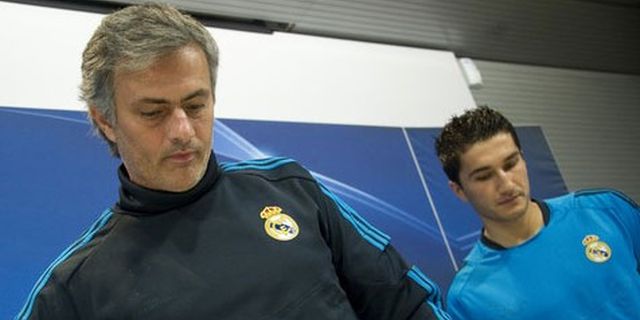 Sahin Dipersiapkan Mourinho Jamu Malaga Sahin Dipersiapkan Mourinho Jamu Malaga