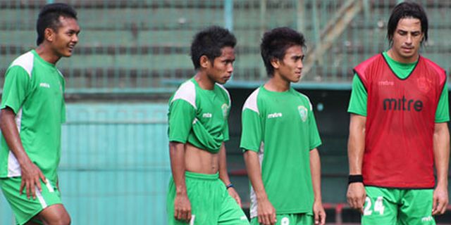 Andik Vermansyah Kembali Berlatih Bersama Persebaya IPL Andik Vermansyah Kembali Berlatih Bersama Persebaya IPL