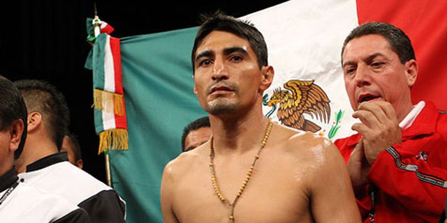 Erik Morales Siap Pertahankan Gelar Erik Morales Siap Pertahankan Gelar